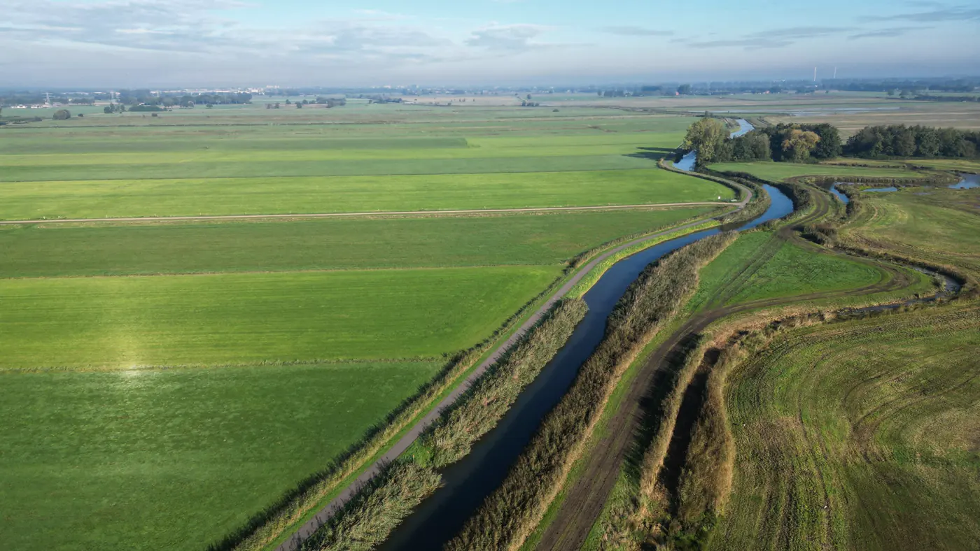 Polderlandschap bij Wageningen vanuit de lucht